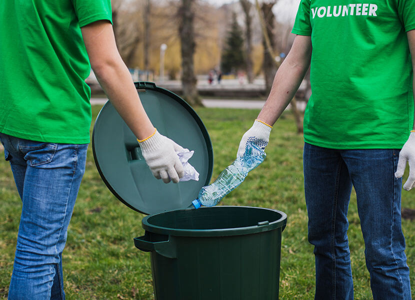 Recycling volunteers